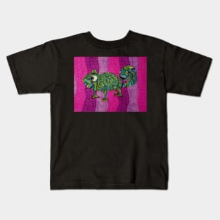 Green chameleon Kids T-Shirt